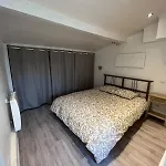 Casa vacanze Maisonnette Chaleureuse, Paisible & Proche Tram *